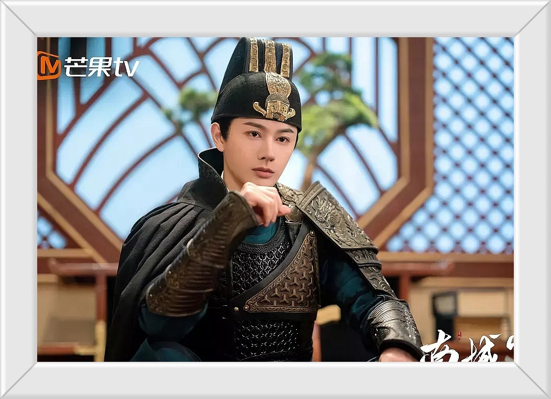 Красавец главный герой (актёр Ван Юшо)