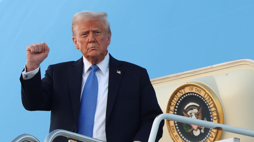    Фото: Reuters/Kevin Lamarque