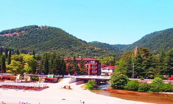 Отели Абхазии в Новом Афоне на берегу моря с питанием цены 2025