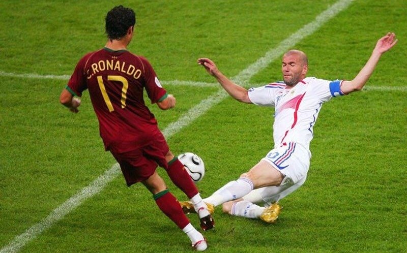 Молодой Криштиану Роналду против Зинедина Зидана