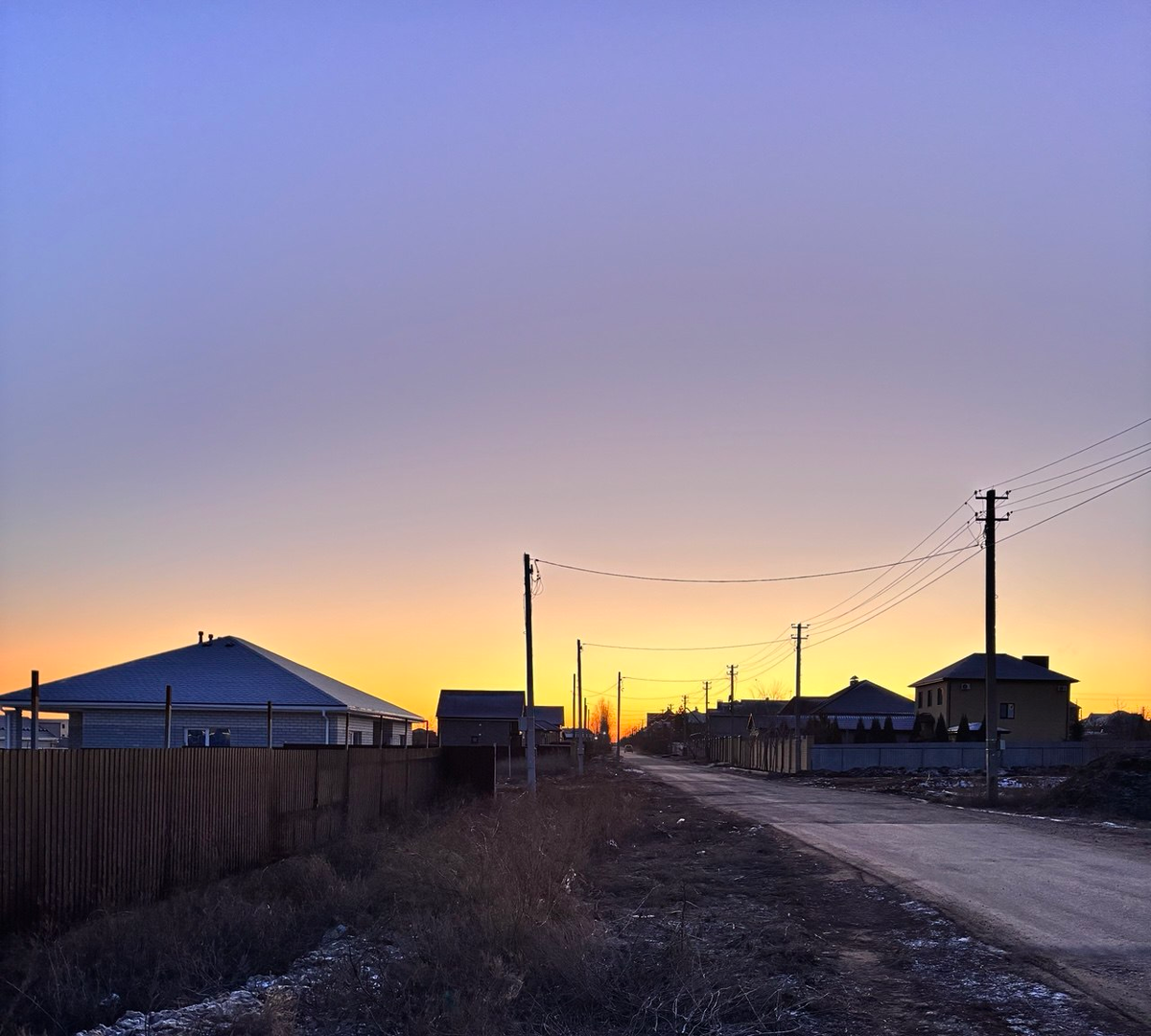 Утро. 7.00. Наша улица. Температура воздуха -10.