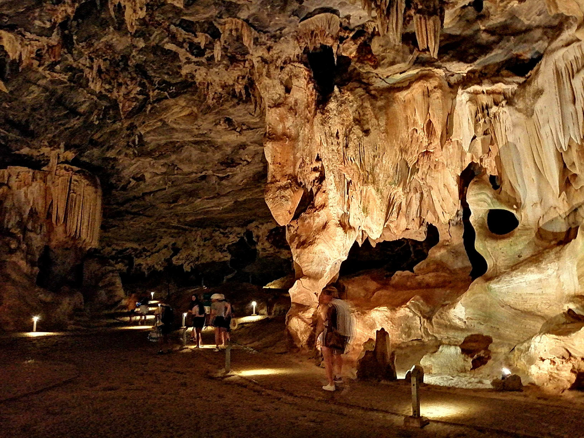 Пещеры Канго