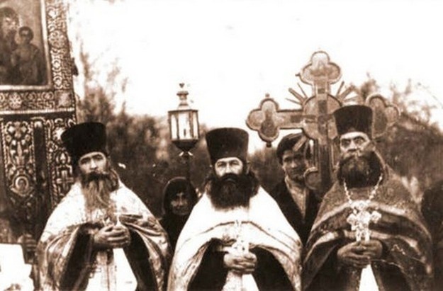 на фото о.Александр Маков, о.Александр Пурлевский, о.Аполлоний Темномеров