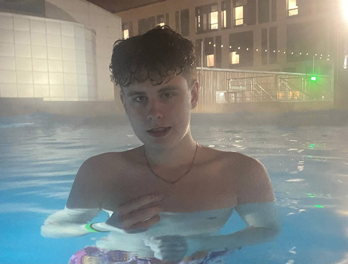 xeemee tg:https://t.me/one_xeemee