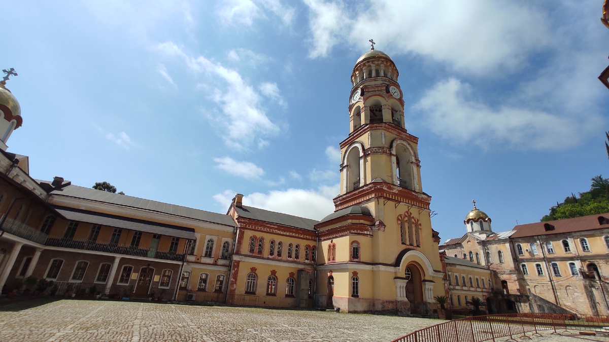 В Абхазии очень важно правильно себя позиционировать. Фото: Кирилл Полиенко/Polienko: путешествуем вдвоём