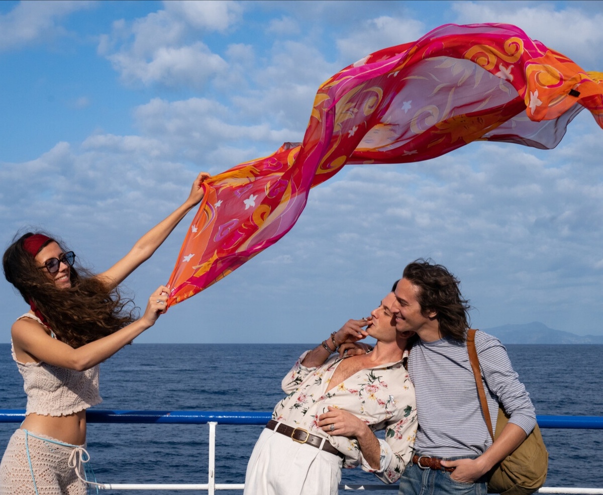 Кадр из фильма "Партенопа".