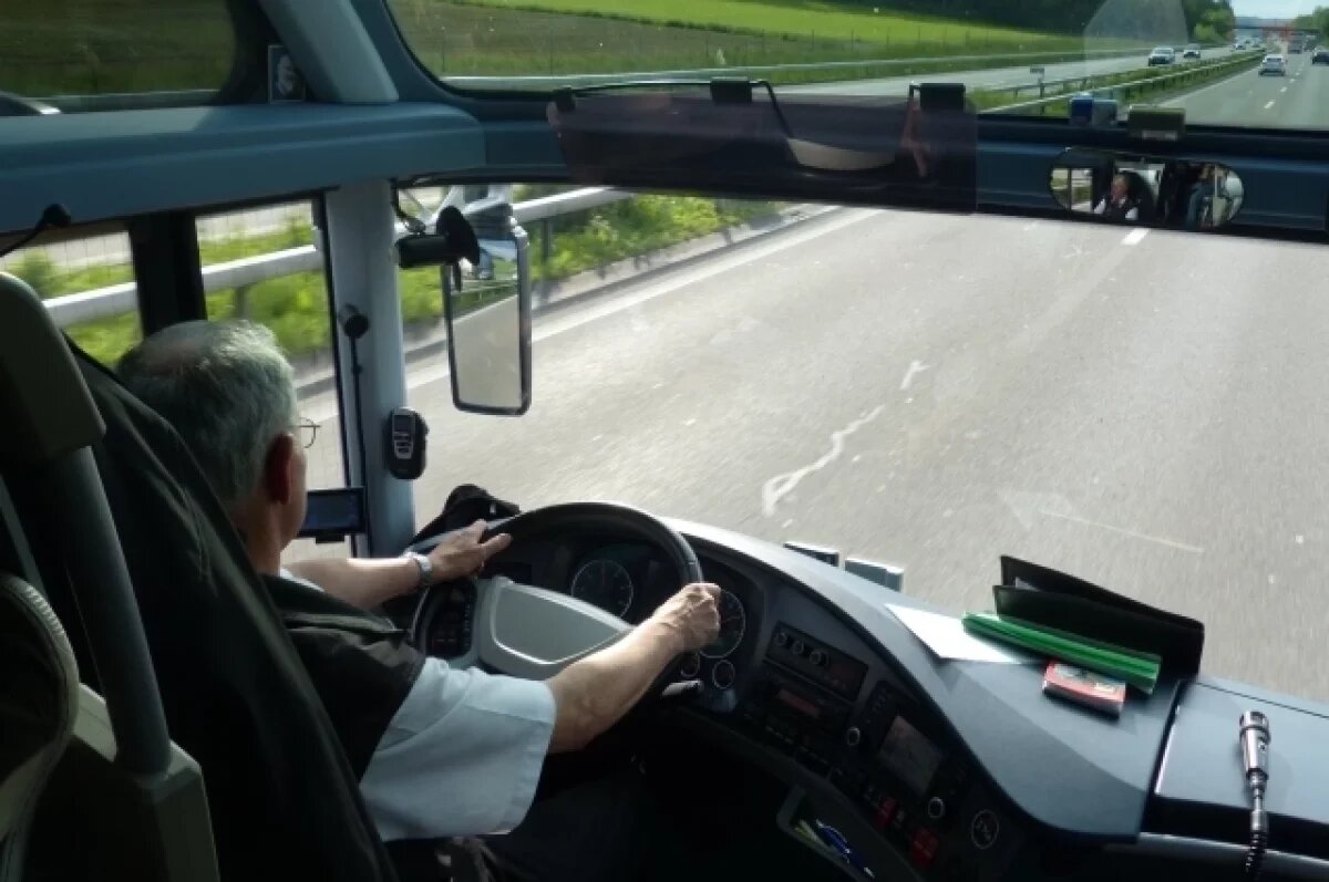    Более тысячи водителей требуются в Тюменской области