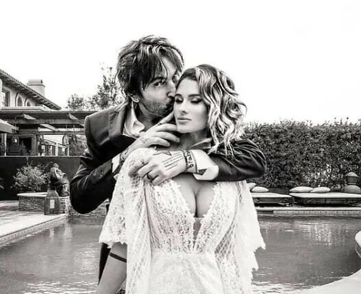 Томми Ли и Бриттани Фурлан