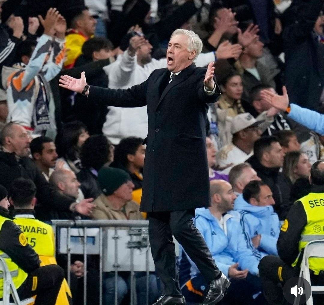 Карло Анчелотти возмущен тем, что в ворота его команды назначен 11-метровый, который раньше никогда не назначили бы