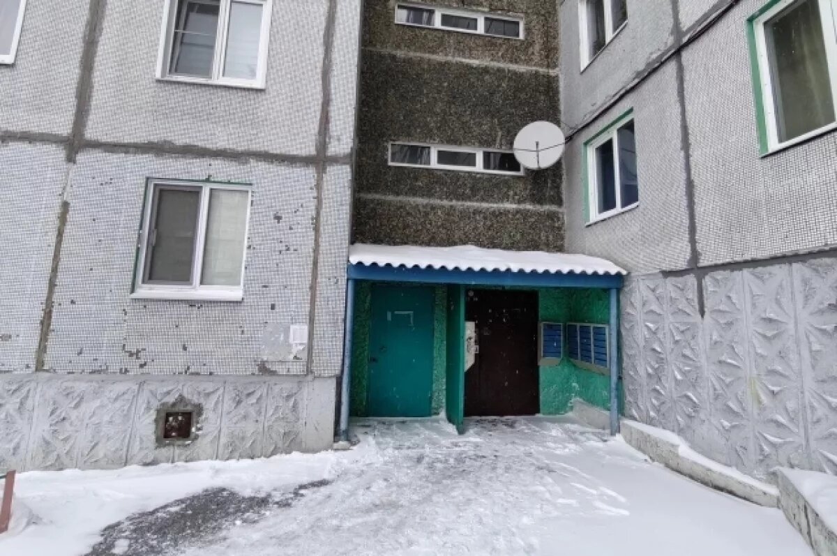    Кадр с места преступления.