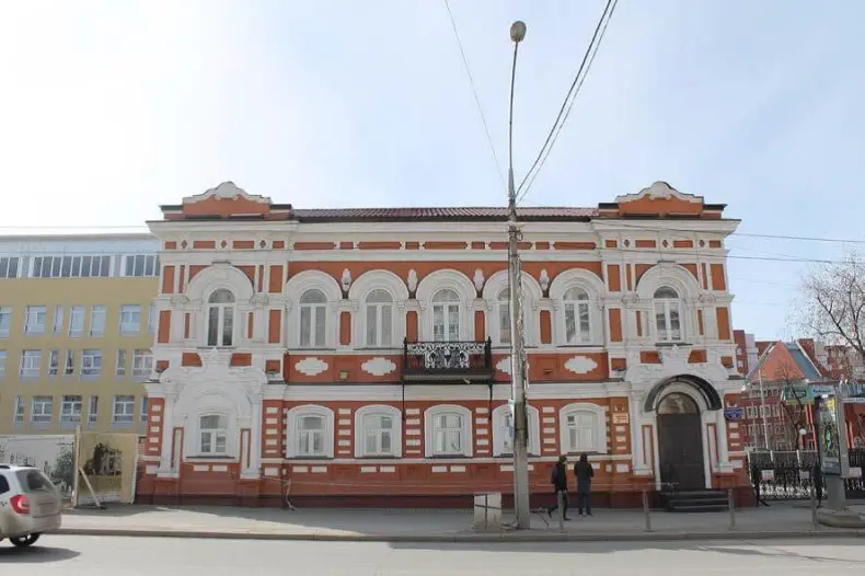 Особняк после реконструкции