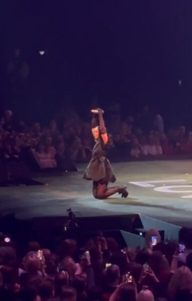    Ольга Бузова, фото:woman.ru