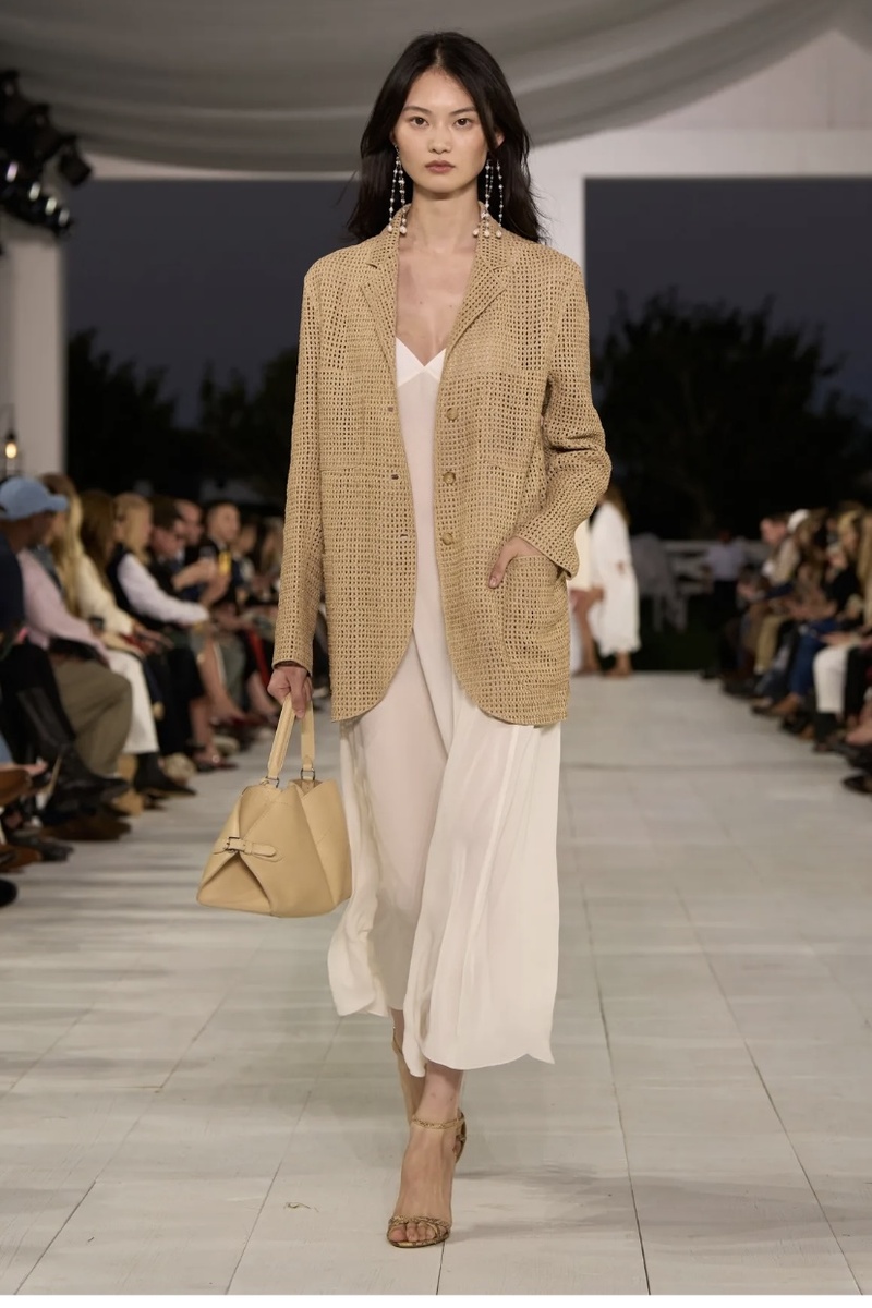 фото Vogue Ranway