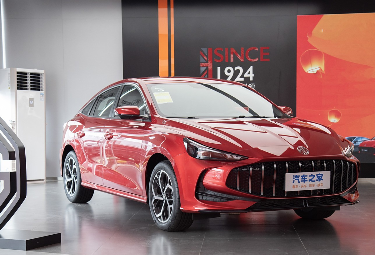 Седан MG5