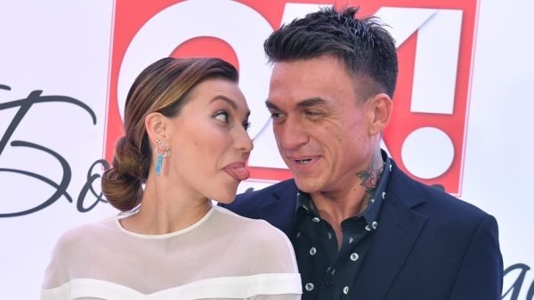    Регина Тодоренко и Влад Топалов, фото:m.5-tv.ru