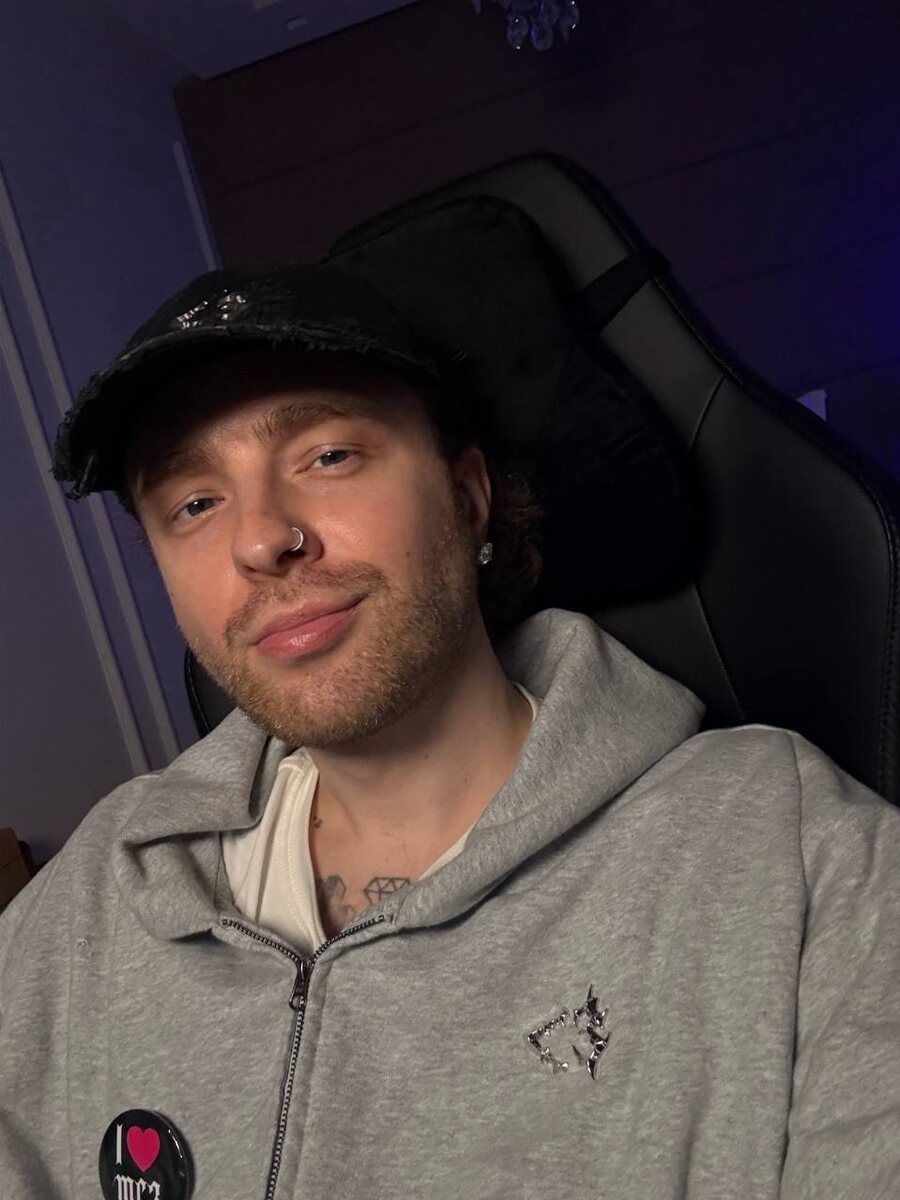 Егор Крид. Фото "ДО" бритья. Взято из его тг канала 