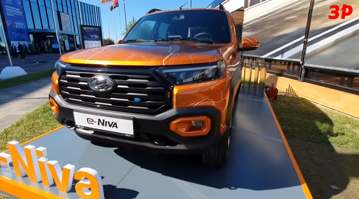 Скриншот видео "За рулем"  📷
