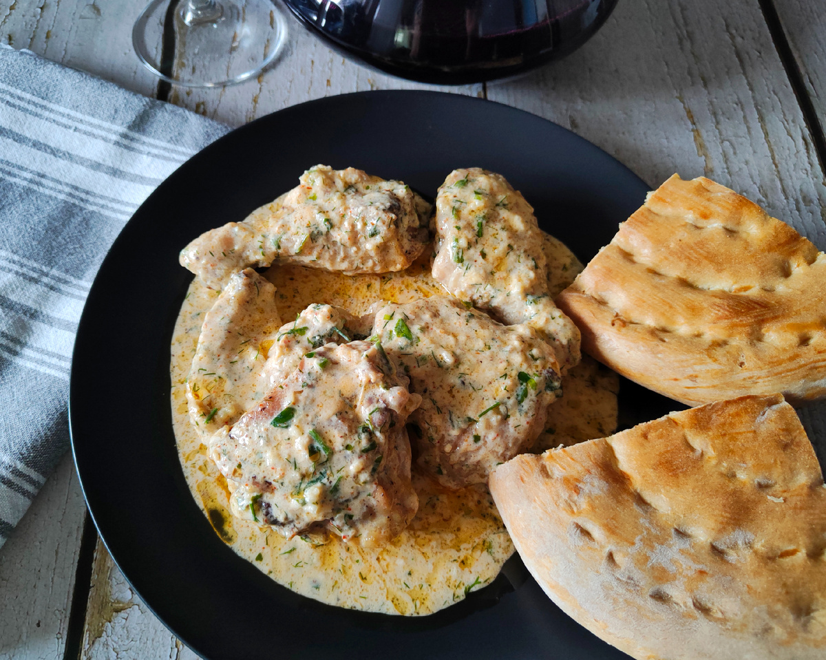 А вот бокал грузинского вина придётся весьма кстати 😊👍