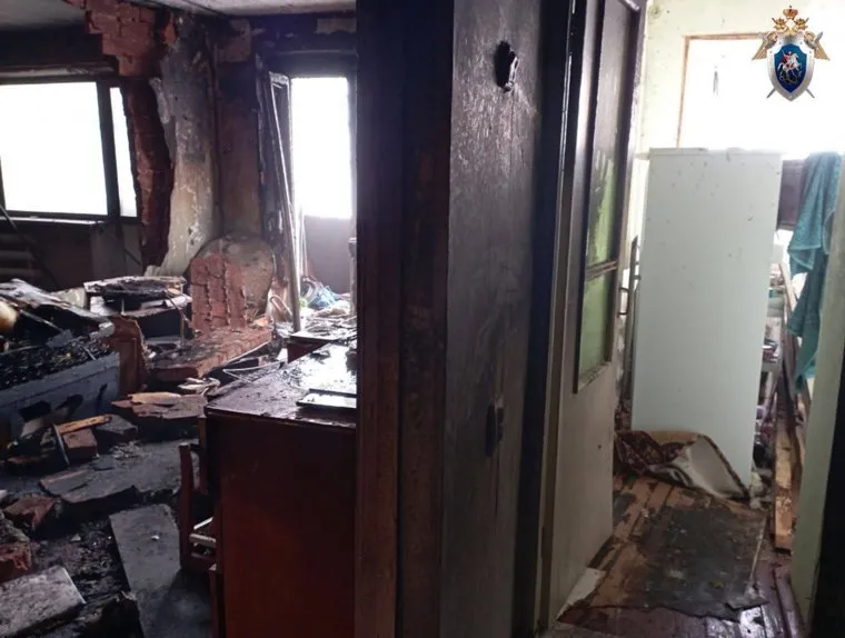 После хлопка газовоздушной смеси произошел пожар
Фото: СУ СКР России по Пермскому краю/telegram https://t.me/su_skr59/4699