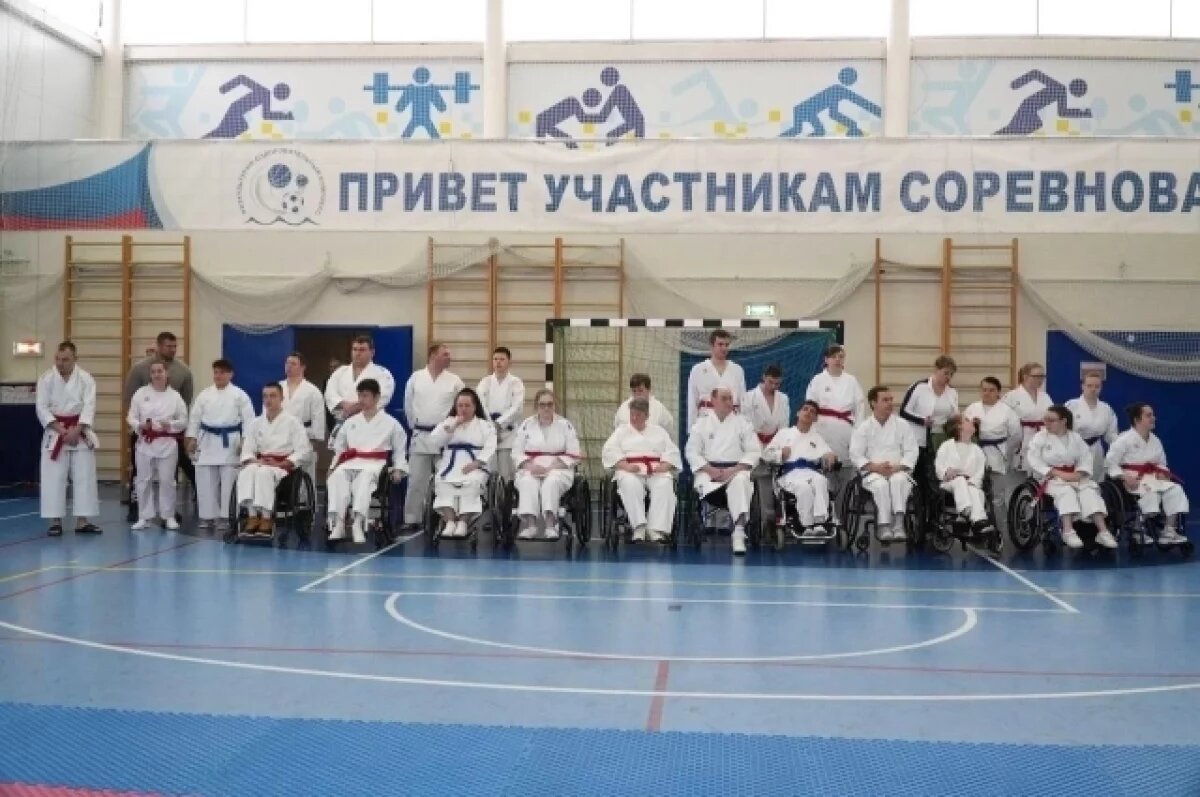    Чемпионат ЦФО по карате в дисциплине ПОДА-ката провели в Туле