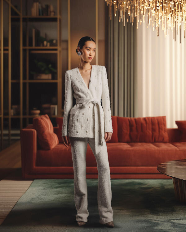 Badgley Mischka осень-зима 2025-2026 представленная на Неделе моды в Нью-Йорке.