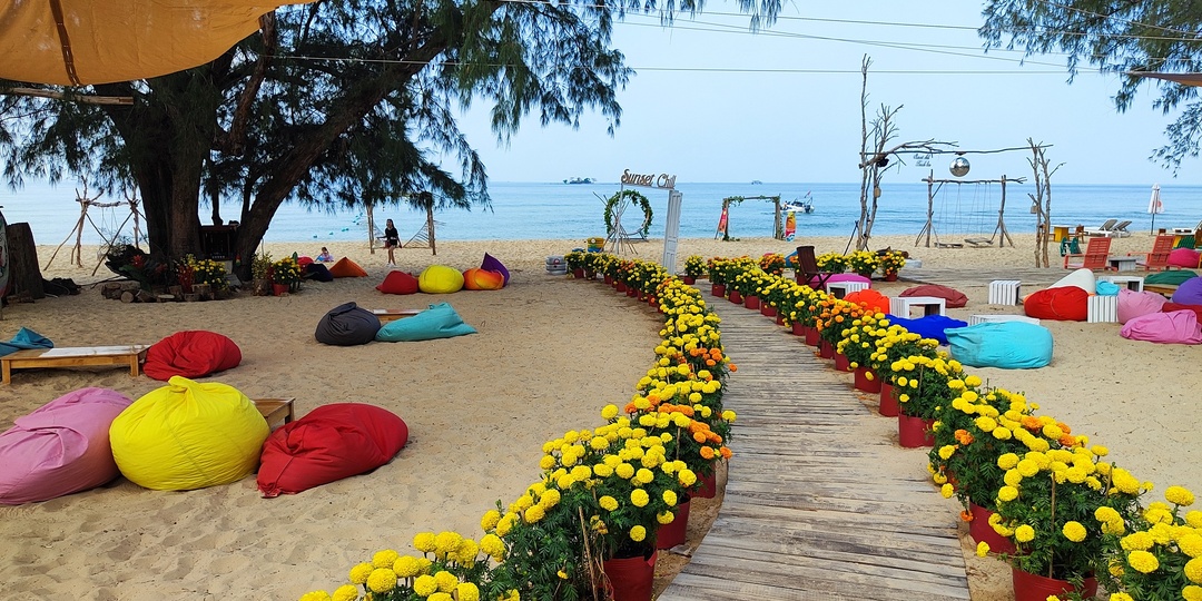 Какой пляж в Grand World? Сколько денег потратили? Утренний взгляд, арт-объекты и итоги поездки. Азиатский сериал, 3 сезон 77 серия. Фукуок