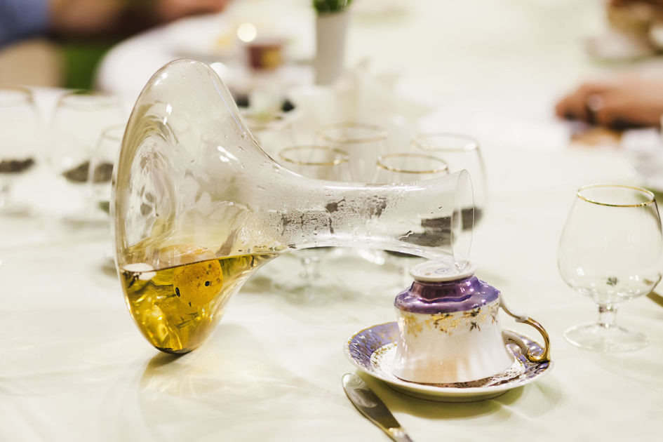 Хубейский выдержанный чай в мандарине, завариваемый в декантере. © Любовь Волкова