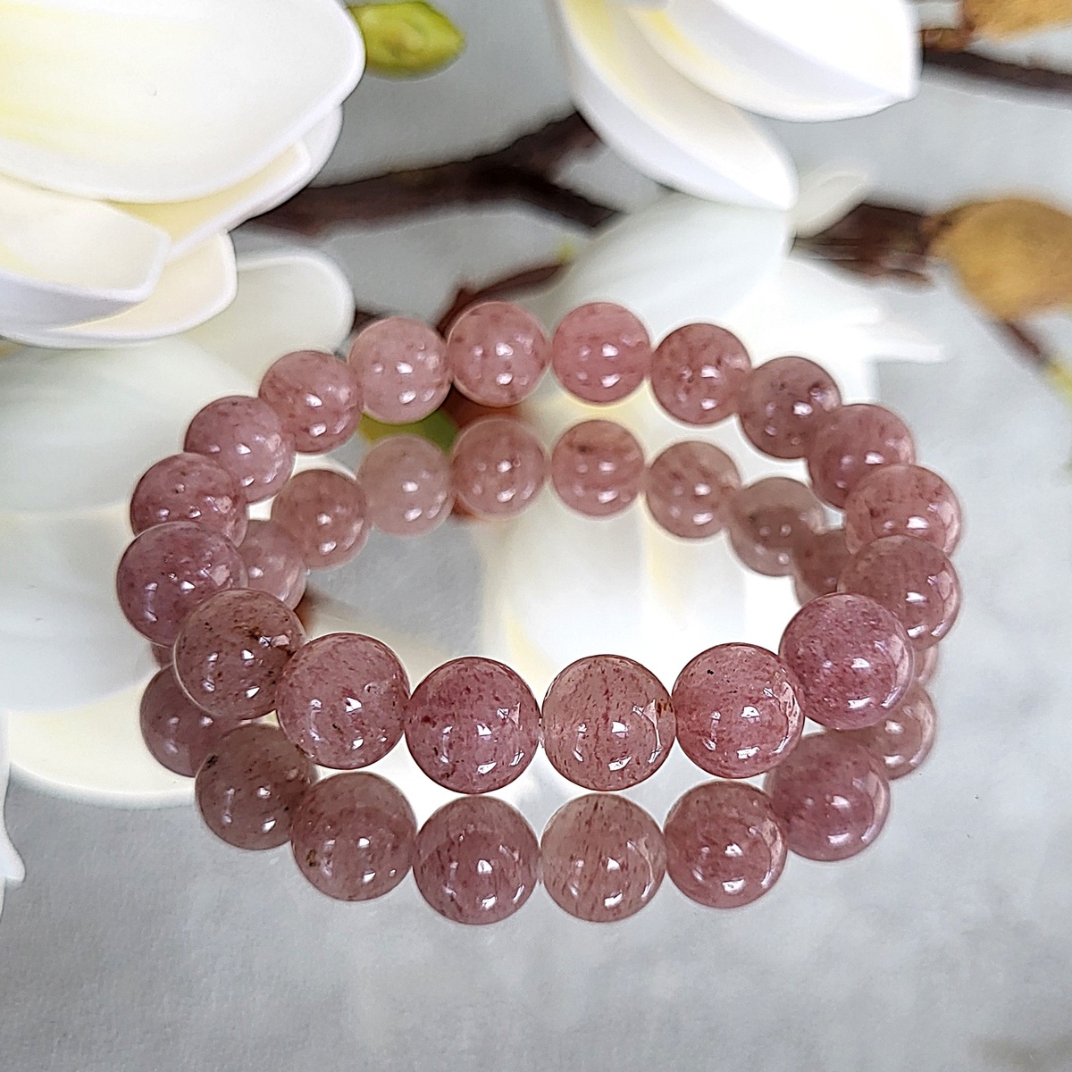 Браслет из клубничного кварца