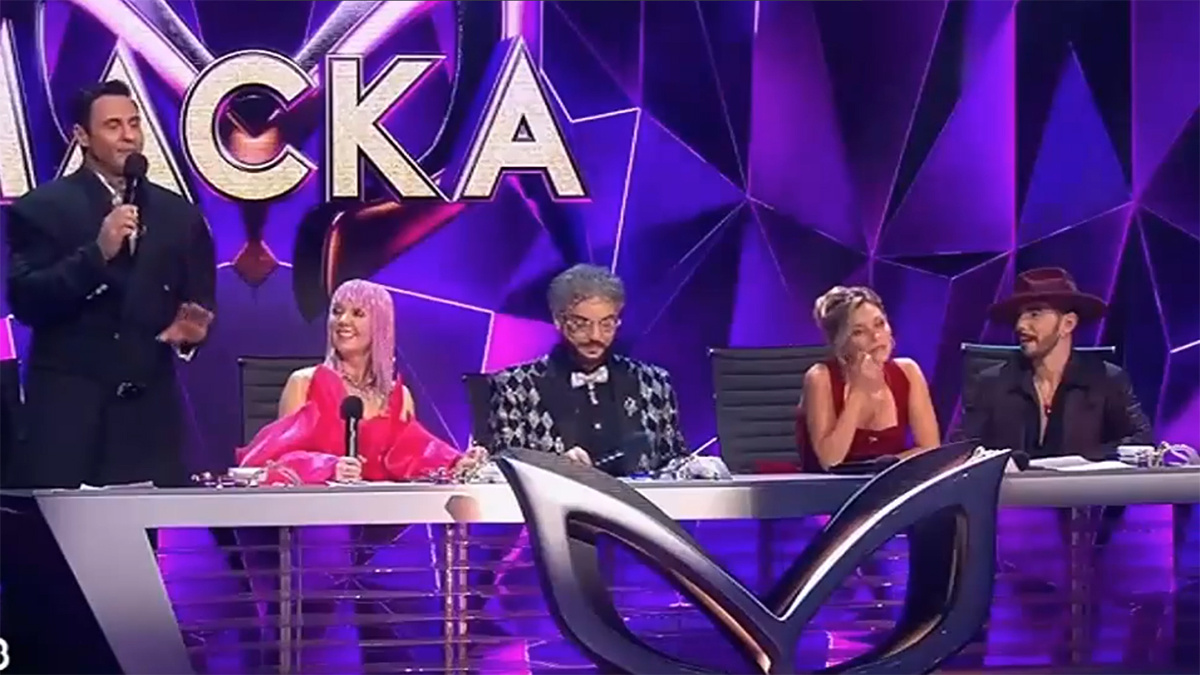 Члены жюри шестого сезона шоу «Маска». Фото: кадр программы