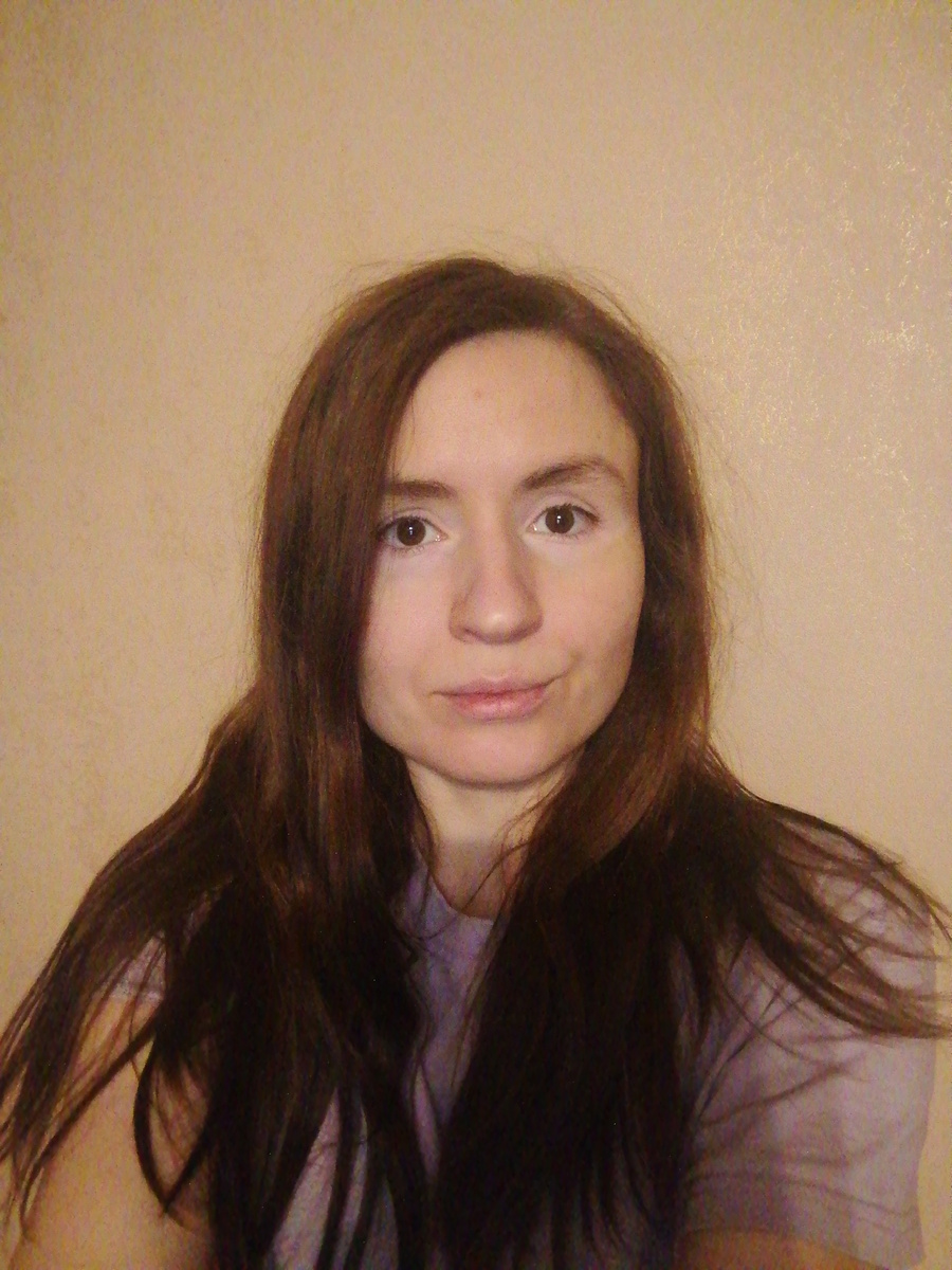 Автор блога. "Каре что ли бахнуть" как делают все девушки после расставания? 