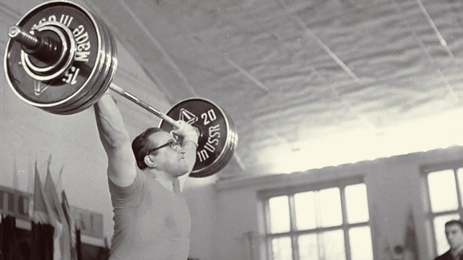 Юрий Власов