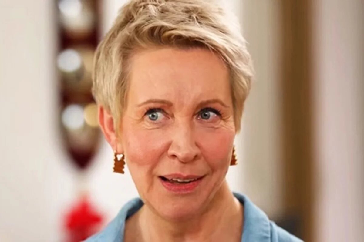    Татьяна Лазарева.