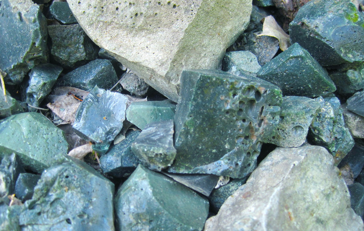 Шлак доменных печей. Соковина. Фото из группы ВК Рудники Сысерти