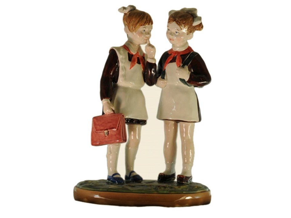 Фото из интернета. "Подружки", Конаковский фаянсовый завод.