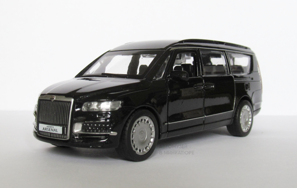 «Aurus Arsenal» (микроавтобус) из коллекции автора