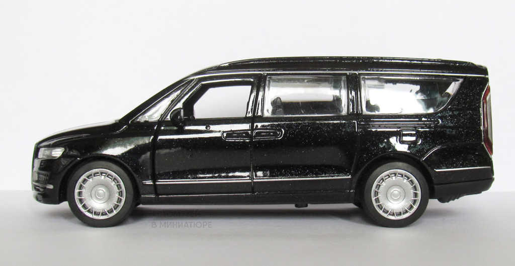 «Aurus Arsenal» (микроавтобус) из коллекции автора
