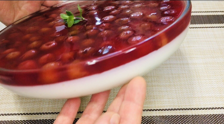 Беру две пачки творога и немного ягод, готовлю ВКУСНЕЙШИЙ десерт!