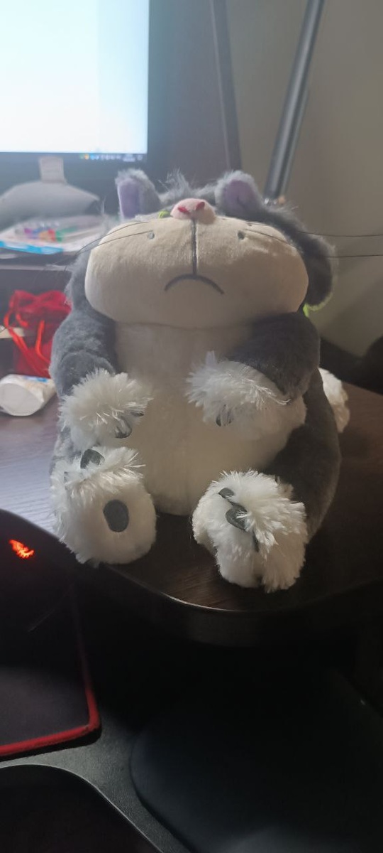 А это неживой Люцик!