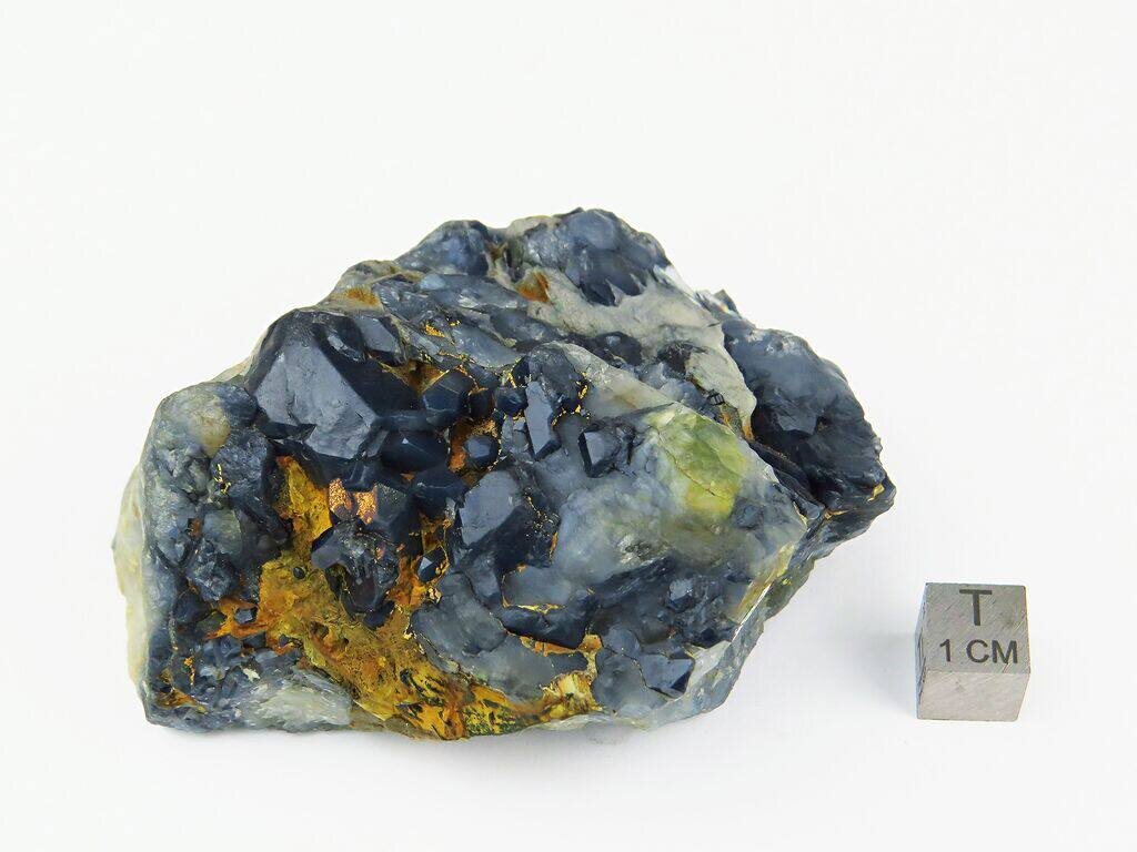 Тот самый кварц с экспозиции 120.