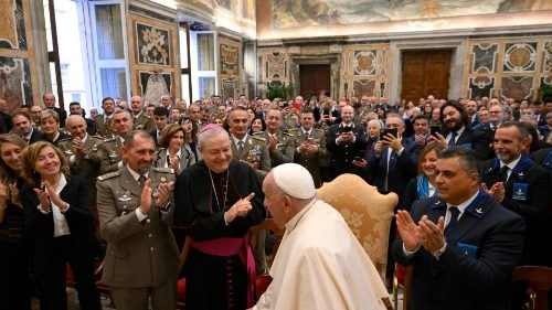 Читайте также07/11/2024Папа встретился с итальянскими военнослужащими
