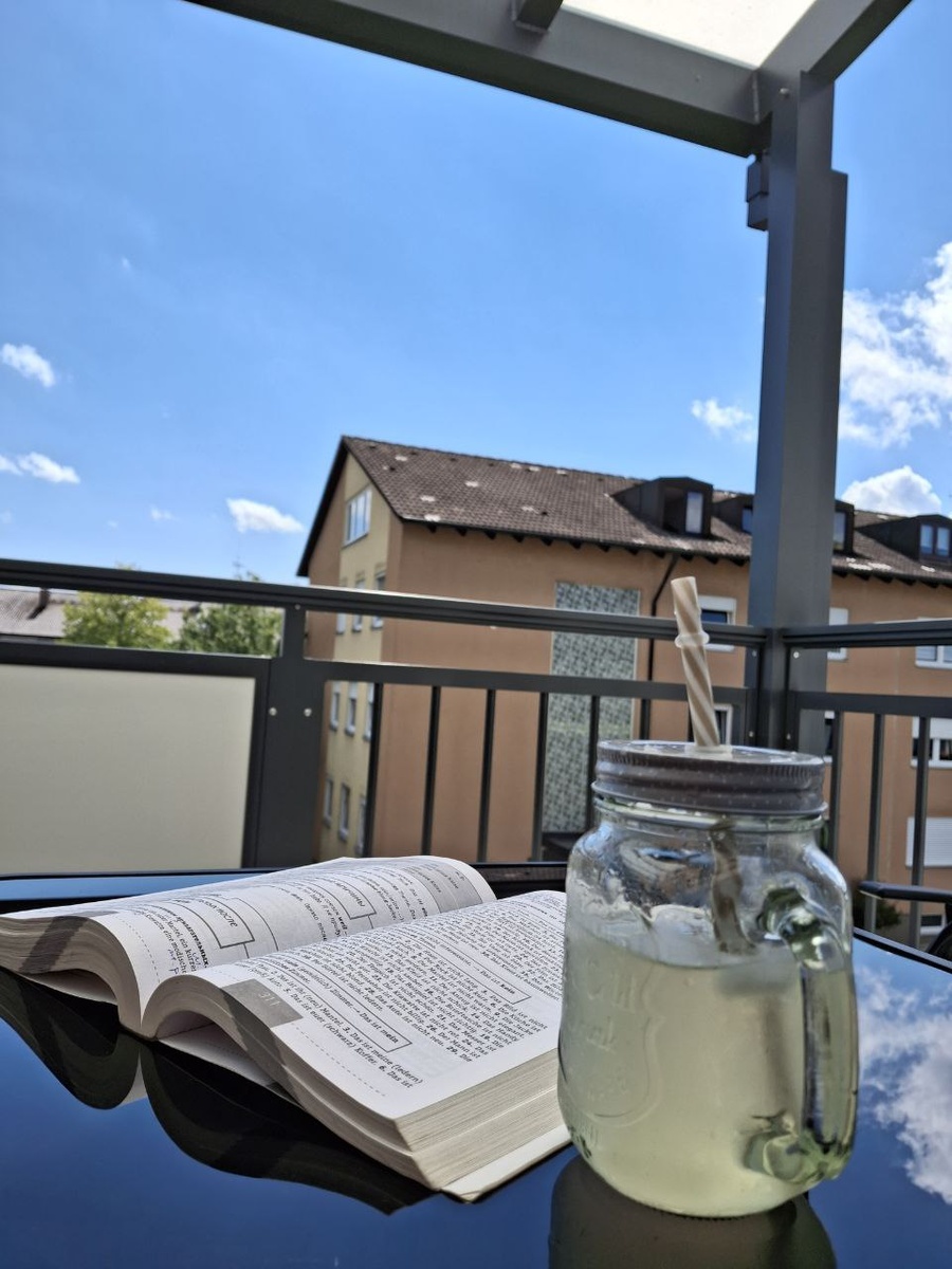 Изучать можно и с удовольствием...