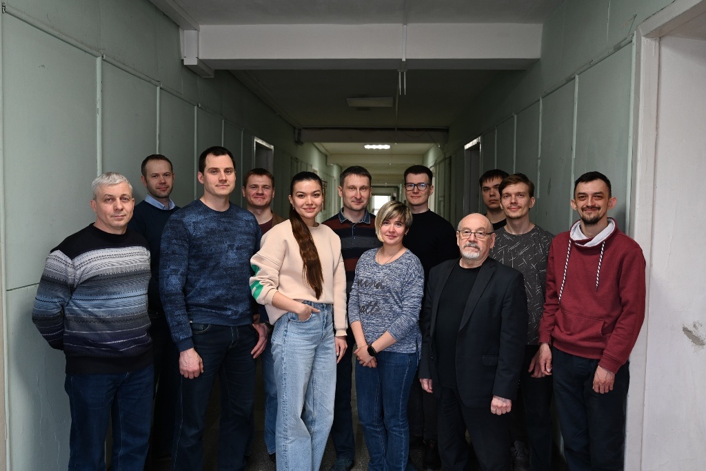 Коллектив лаборатории детекторов синхротронного излучения ТГУ