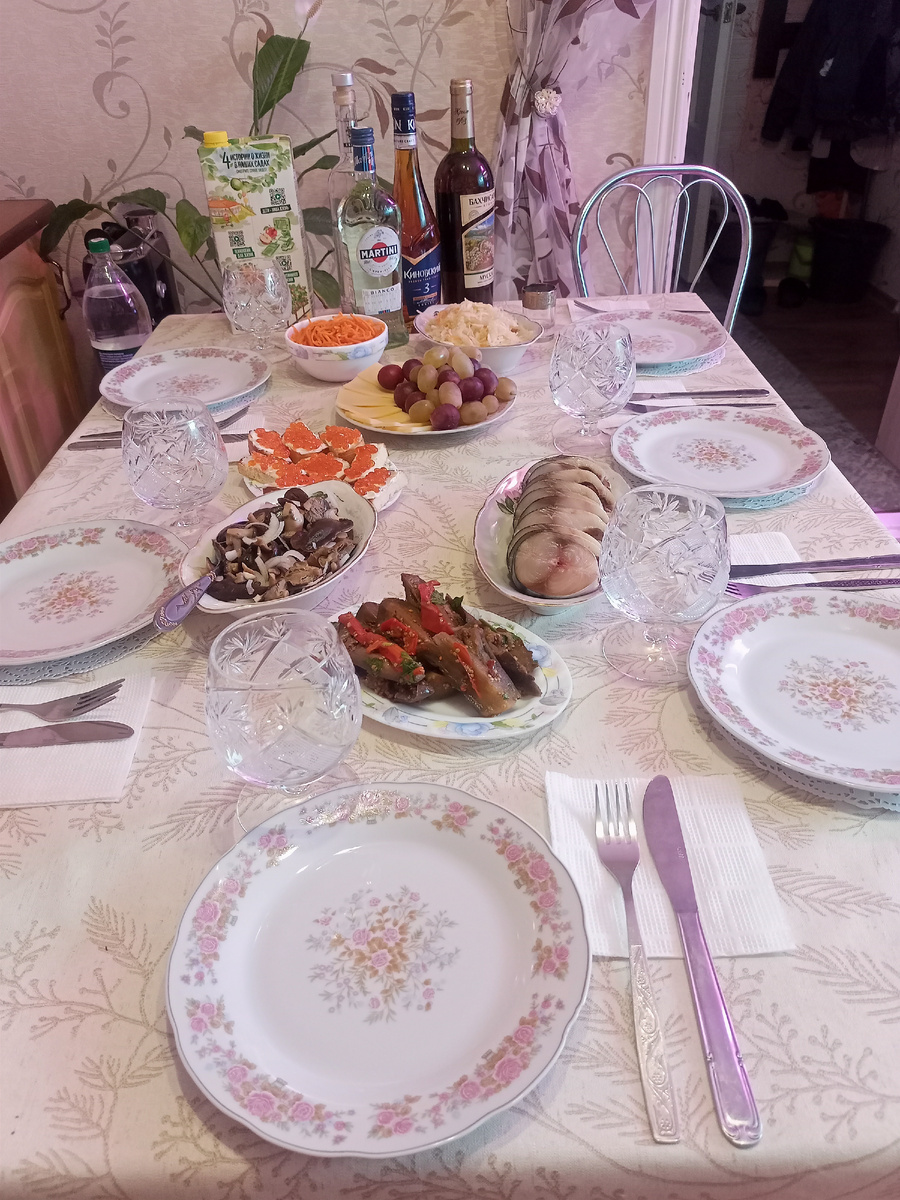 Фото автора. И дома едим.