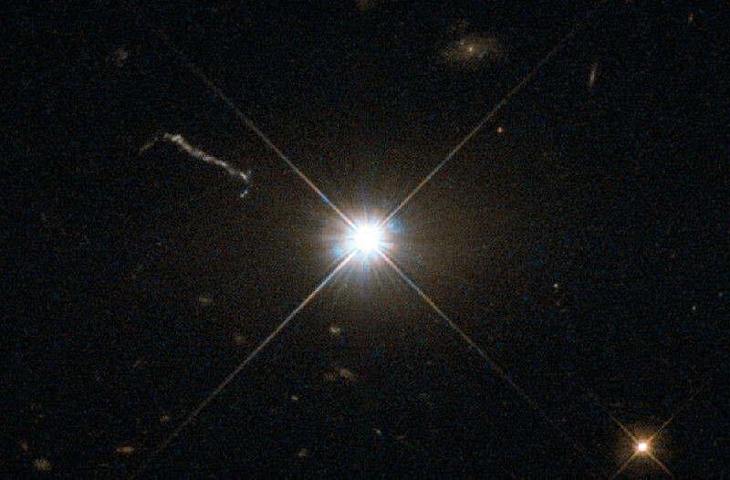    Квазар 3C 273 в созвездии Девы (фото: Волгоградский планетарий)