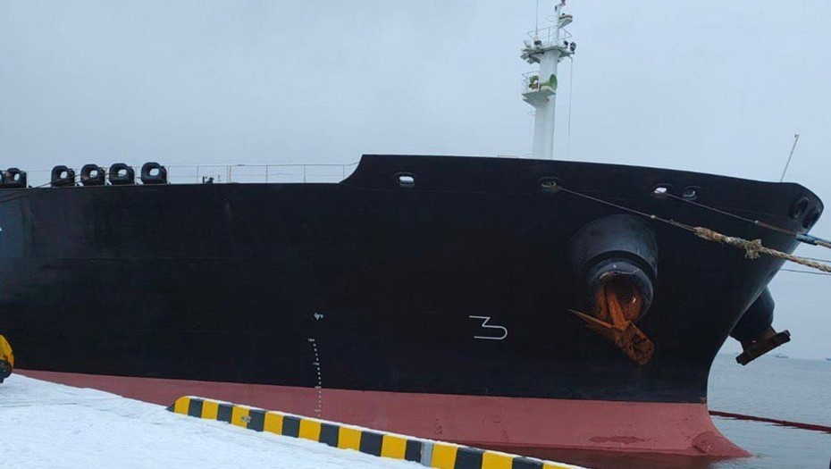    Танкер Koala, повреждённый в порту Усть-Луга в результате взрыва в машинном отделении. Ленобласть, февраль 2025 года. Автор фото: t.me/drozdenko_au_lo