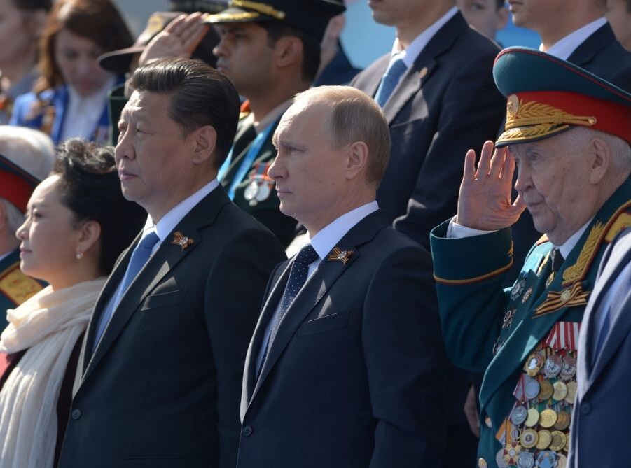    Владимир Путин и председатель КНР Си Цзиньпин / Источник: © Сергей Гунеев/РИА Новости