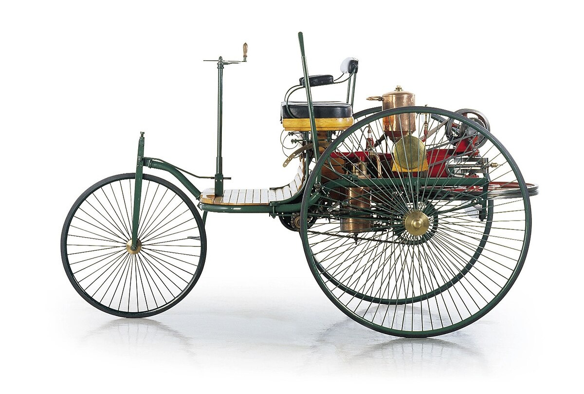 https://ru.wikipedia.org/wiki/Benz_Patent-Motorwagen