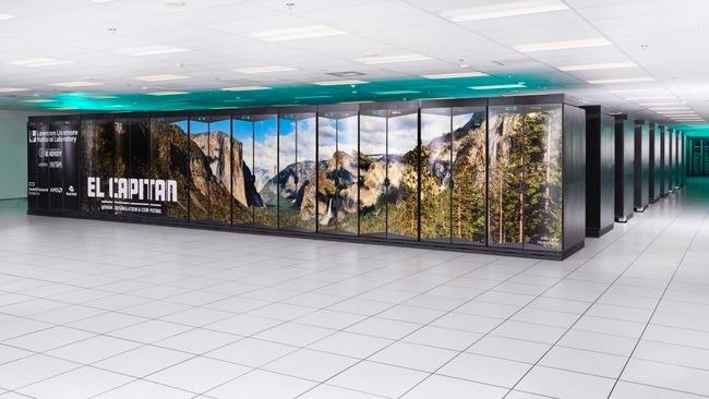     Самый быстрый в мире суперкомпьютер El Capitan может достигать пиковой производительности 2,746 эксафлопс.    
 Фото: Lawrence Livermore National Laboratory (LLNL)