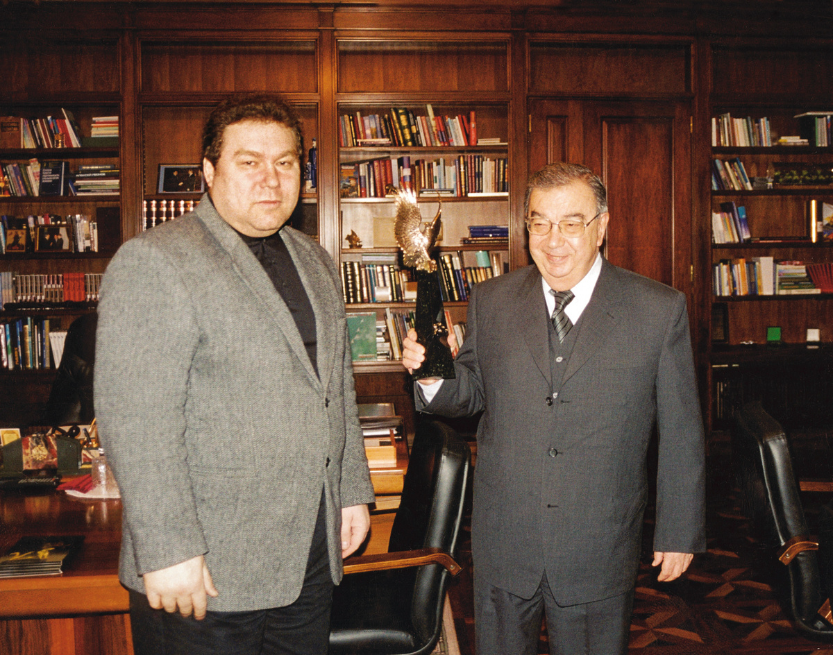 Виктор Митрошин, Евгений Примаков. В кабинете Евгения Максимовича. 90-е годы.