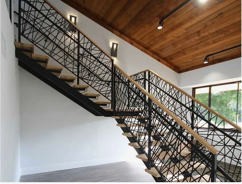 Перила в стиле лофт — брутальный акцент для стильного интерьера! 🔥

Минимализм, надежность и индустриальная эстетика — металлические перила в стиле лофт идеально дополнят ваш интерьер. Они подчеркивают современный характер пространства и гармонично сочетаются с деревом, стеклом и бетоном.

✅ Прочные и долговечные конструкции
✅ Лаконичный и стильный дизайн
✅ Изготовление по индивидуальным размерам
✅ Идеально подходят для лестниц, балконов и зон ограждения

Добавьте уникальности в ваш интерьер! 